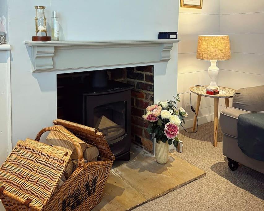 Stylish 3Br Cowes Cottage Close To The Waterfront Zewnętrze zdjęcie